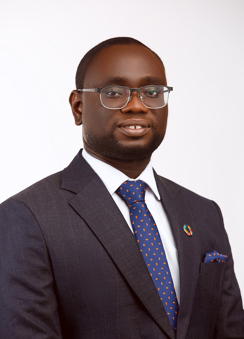 Portrait photo of Isaiah Owolabi